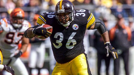 Bettis tests positive for COVID, urges people to get vaccinated taken at Heinz Field (Steelers)